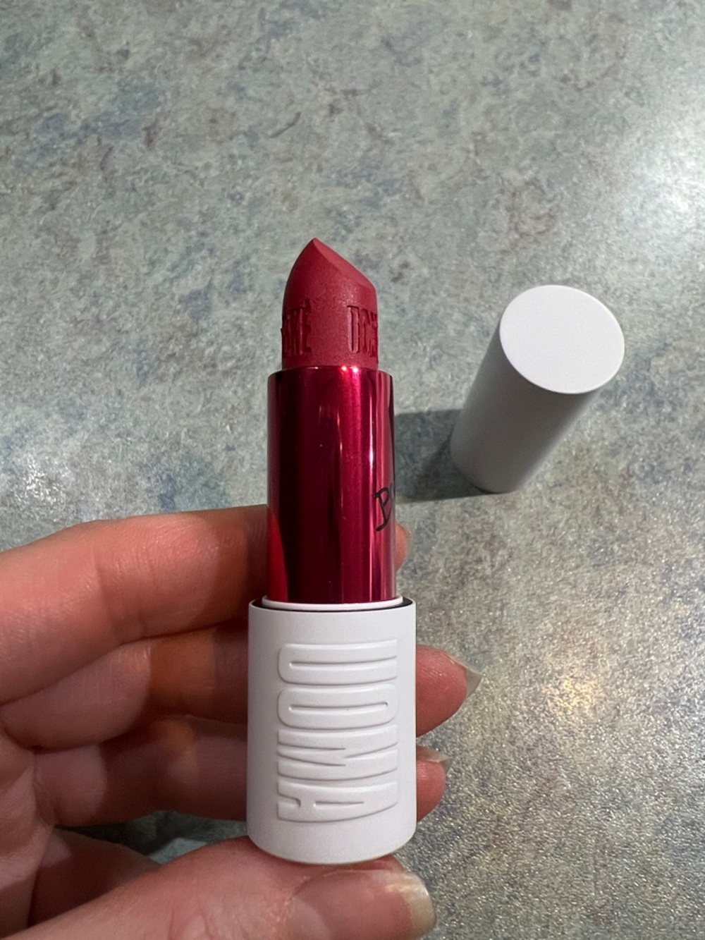 Uoma Beauty Bold Rose Lipstick in shade SADE
